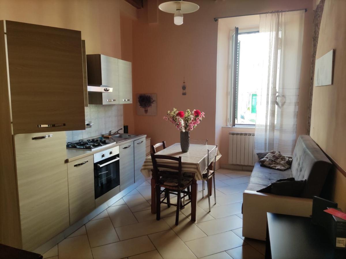 Appartamento Centro Citta Free Private Car Parking Livorno Kültér fotó