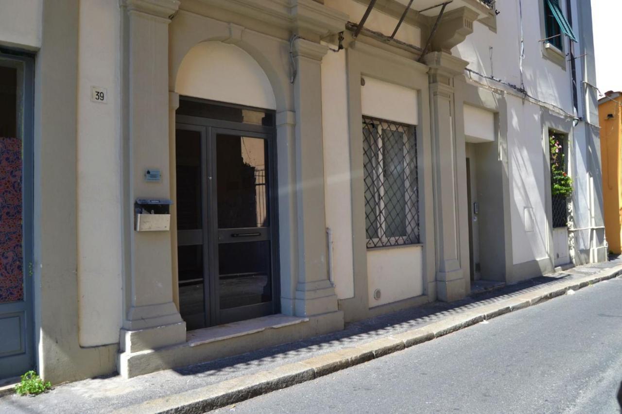 Appartamento Centro Citta Free Private Car Parking Livorno Kültér fotó