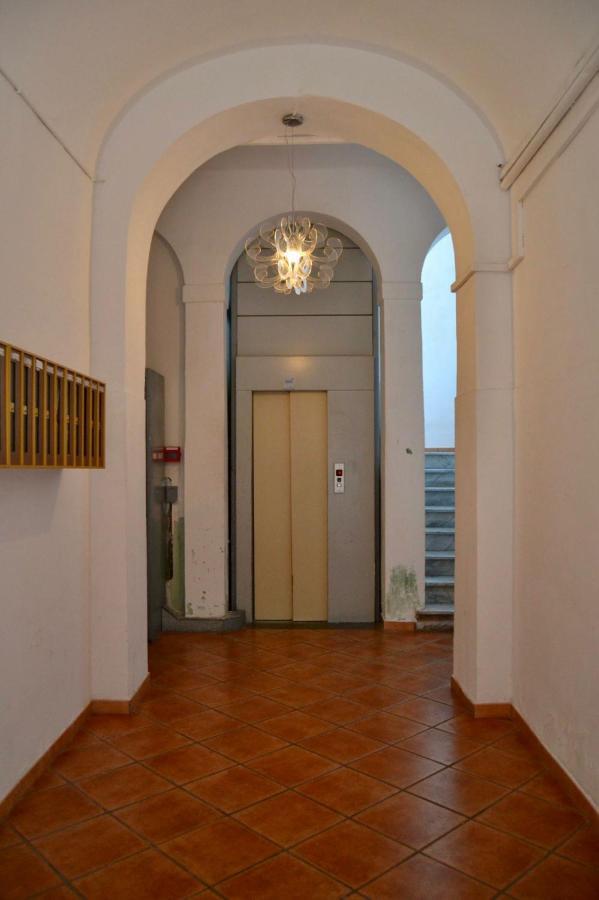 Appartamento Centro Citta Free Private Car Parking Livorno Kültér fotó