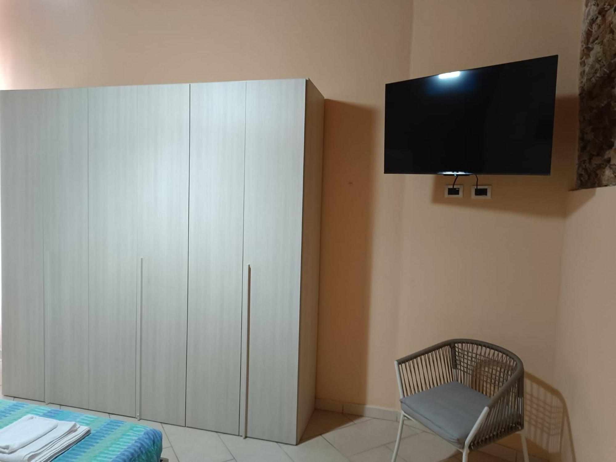 Appartamento Centro Citta Free Private Car Parking Livorno Kültér fotó
